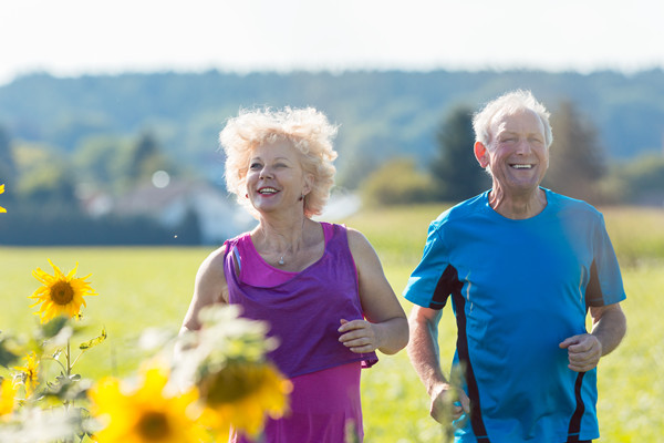 Importancia del folato para personas de mediana edad y mayores